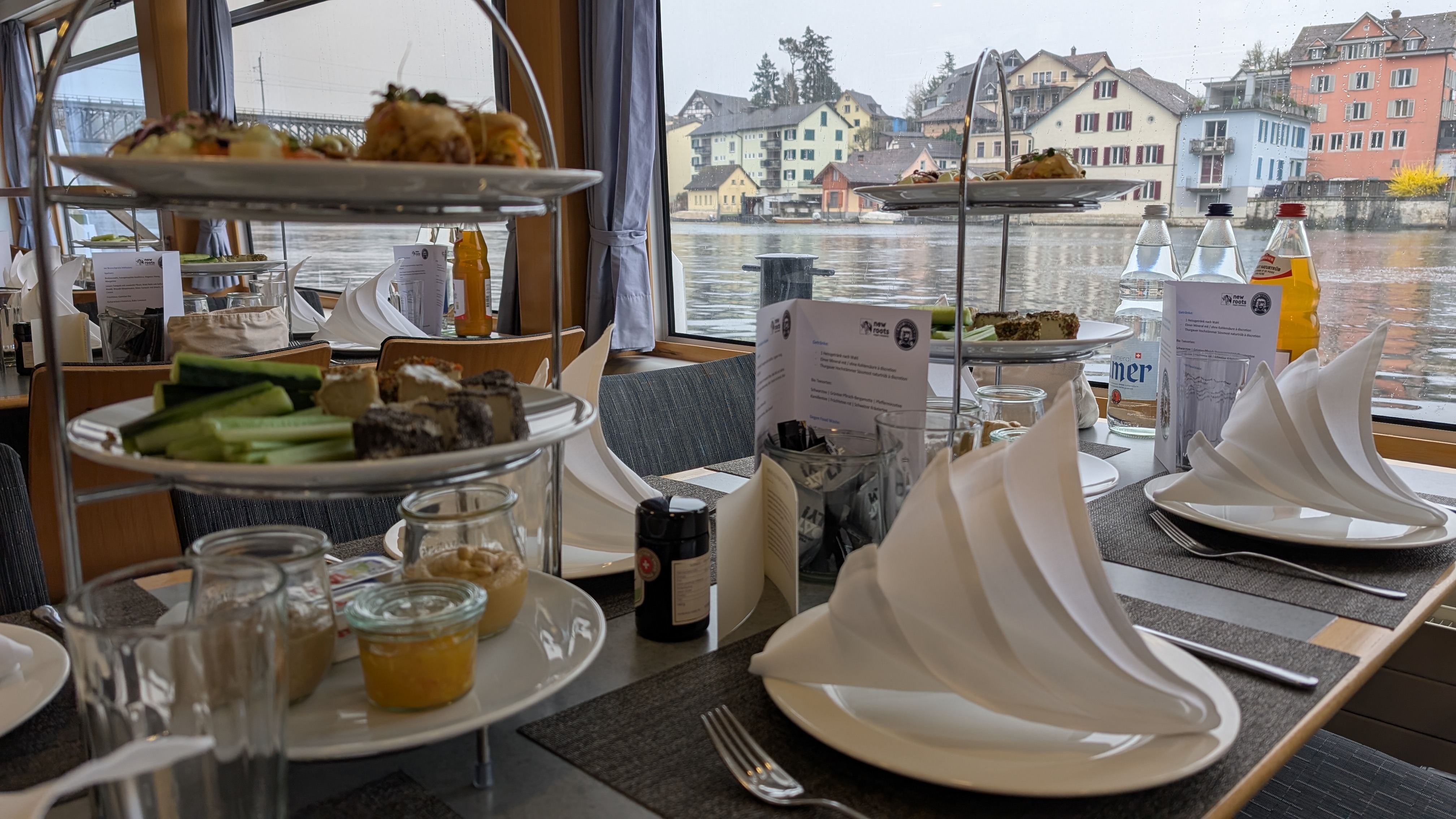 Veganes Brunch-Schiff